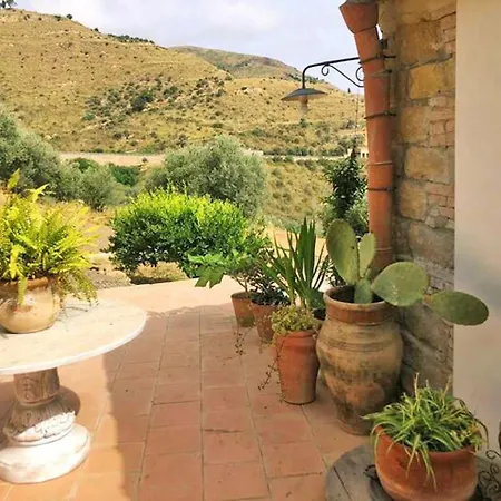 House In The Countryside With Aeolian View Reitano (Messina)