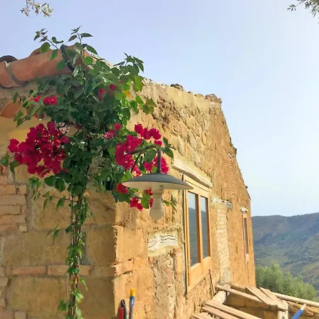 House In The Countryside With Aeolian View * Reitano (Messina)