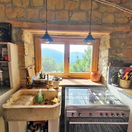 House In The Countryside With Aeolian View * Reitano (Messina)