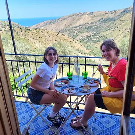 House In The Countryside With Aeolian View בית נופש Reitano (Messina)