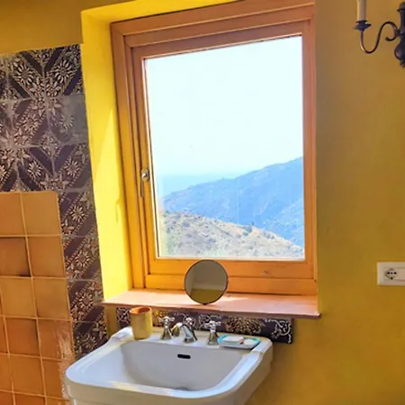 House In The Countryside With Aeolian View * Reitano (Messina)